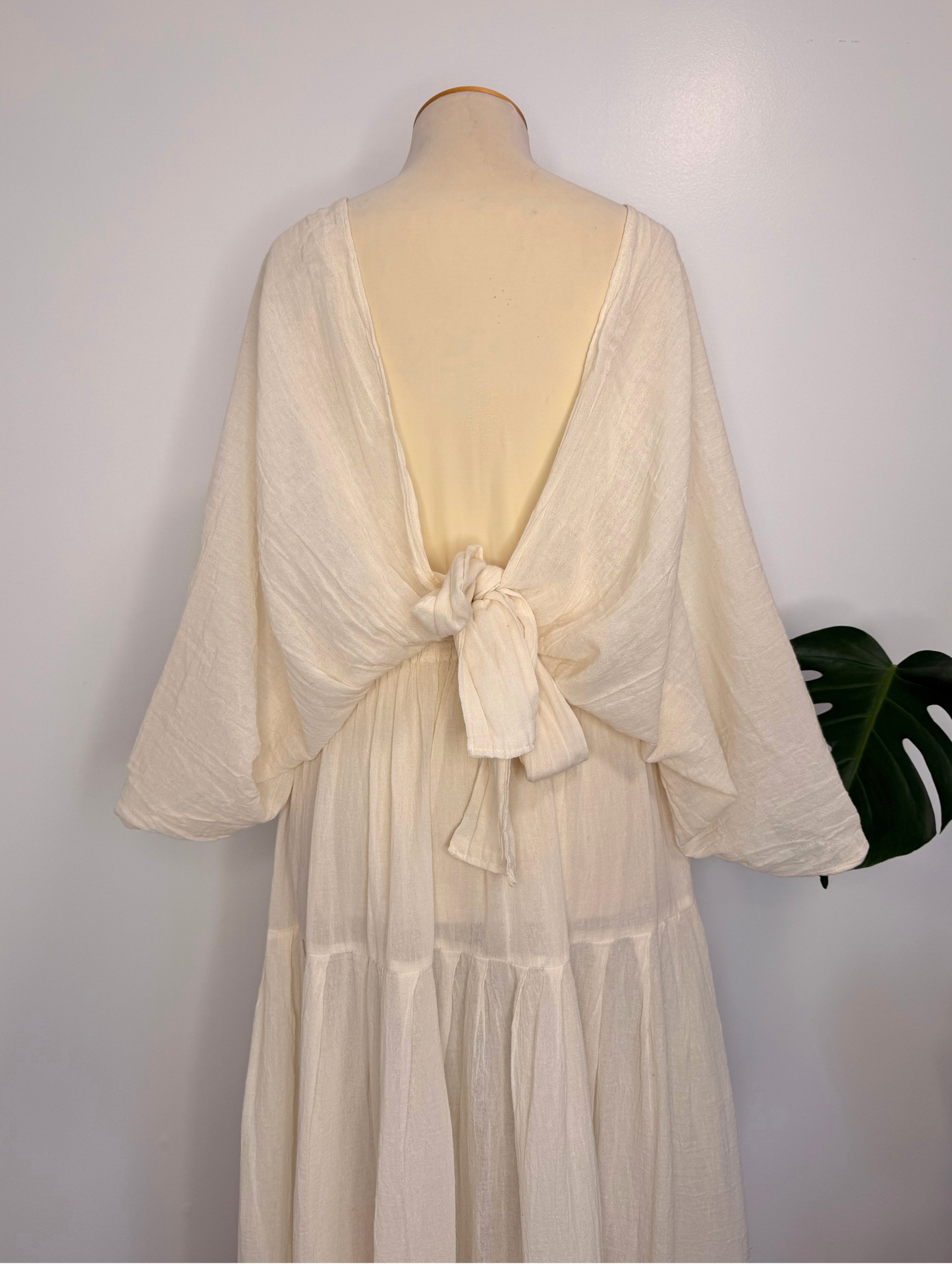 The Nicte Balloon Top - Cream