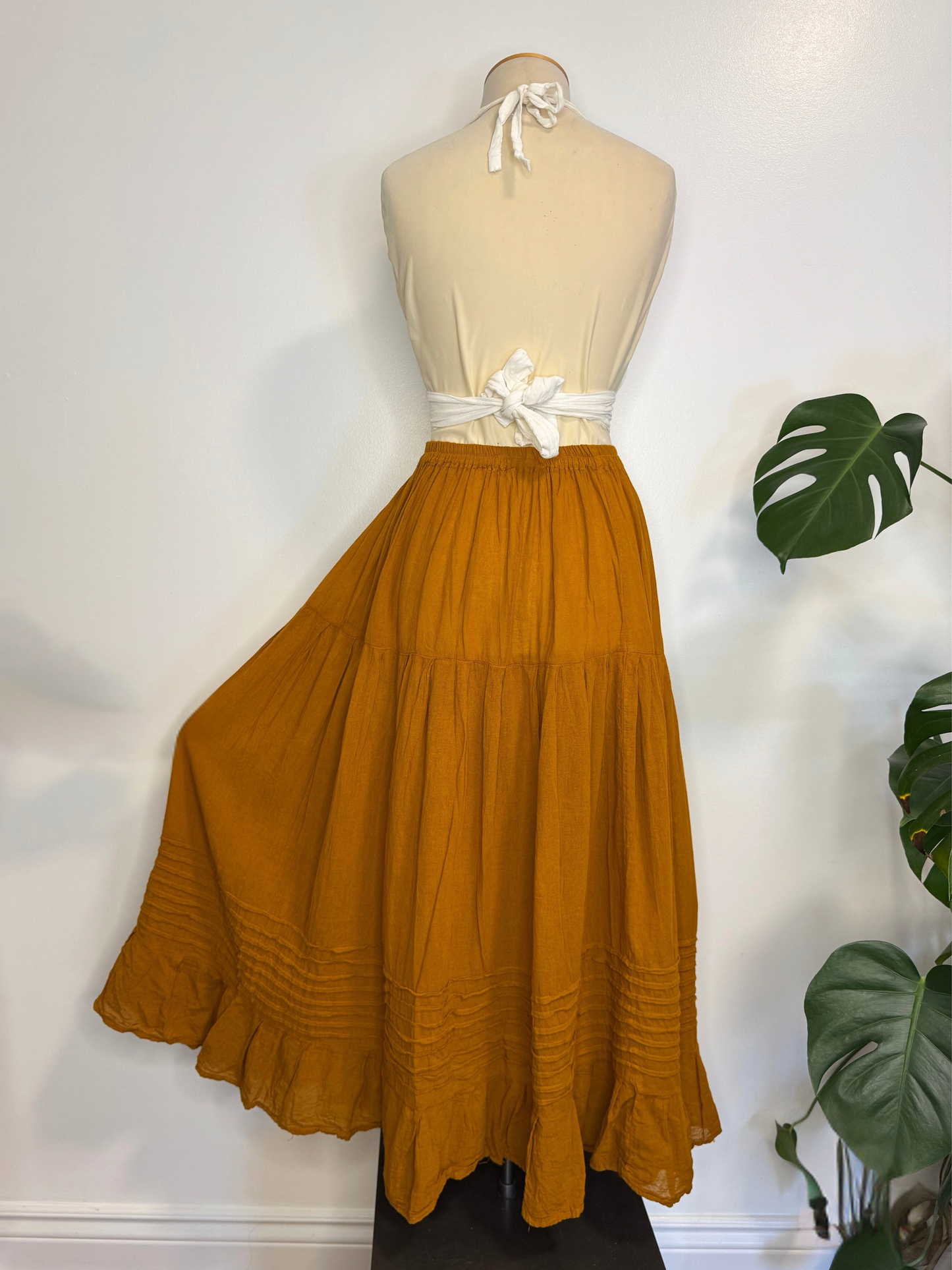 The Akna Maxi Skirt - Burnt Orange