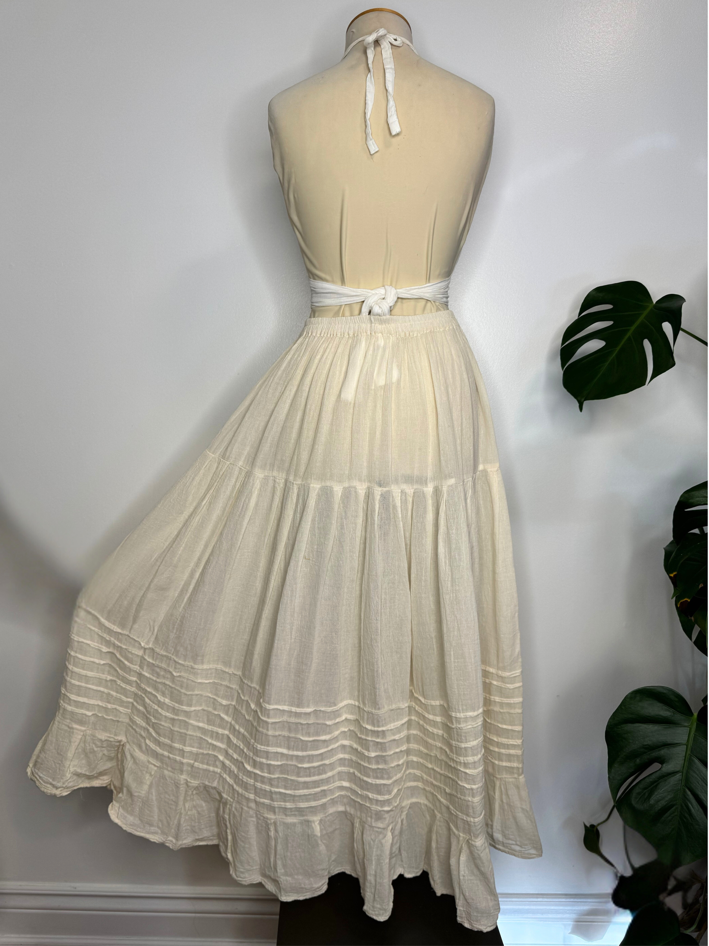 The Akna Maxi Skirt - Cream