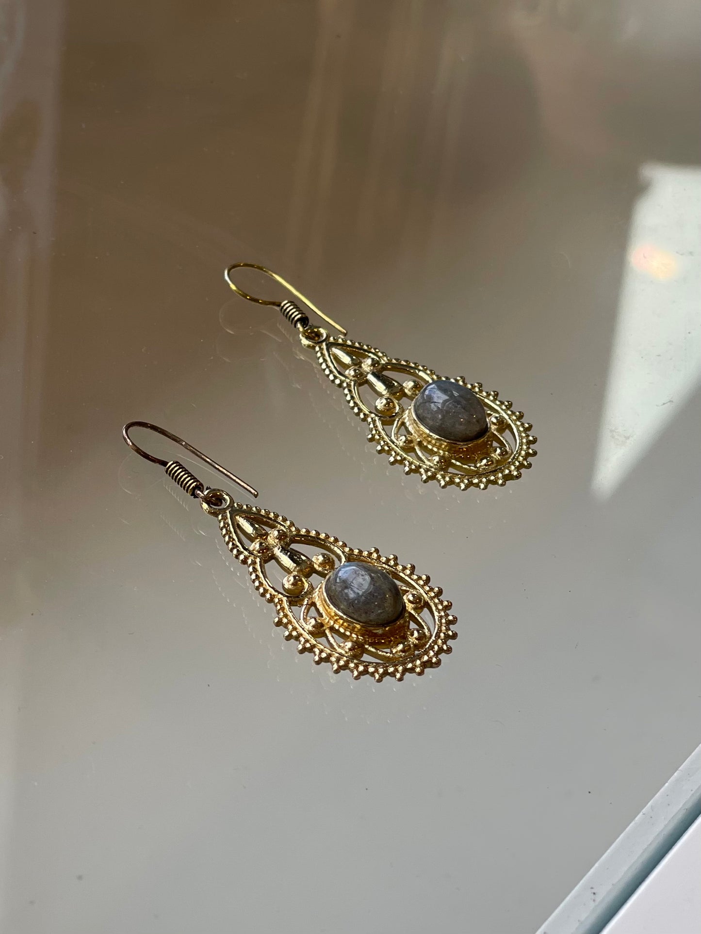 Asha Stone Earring