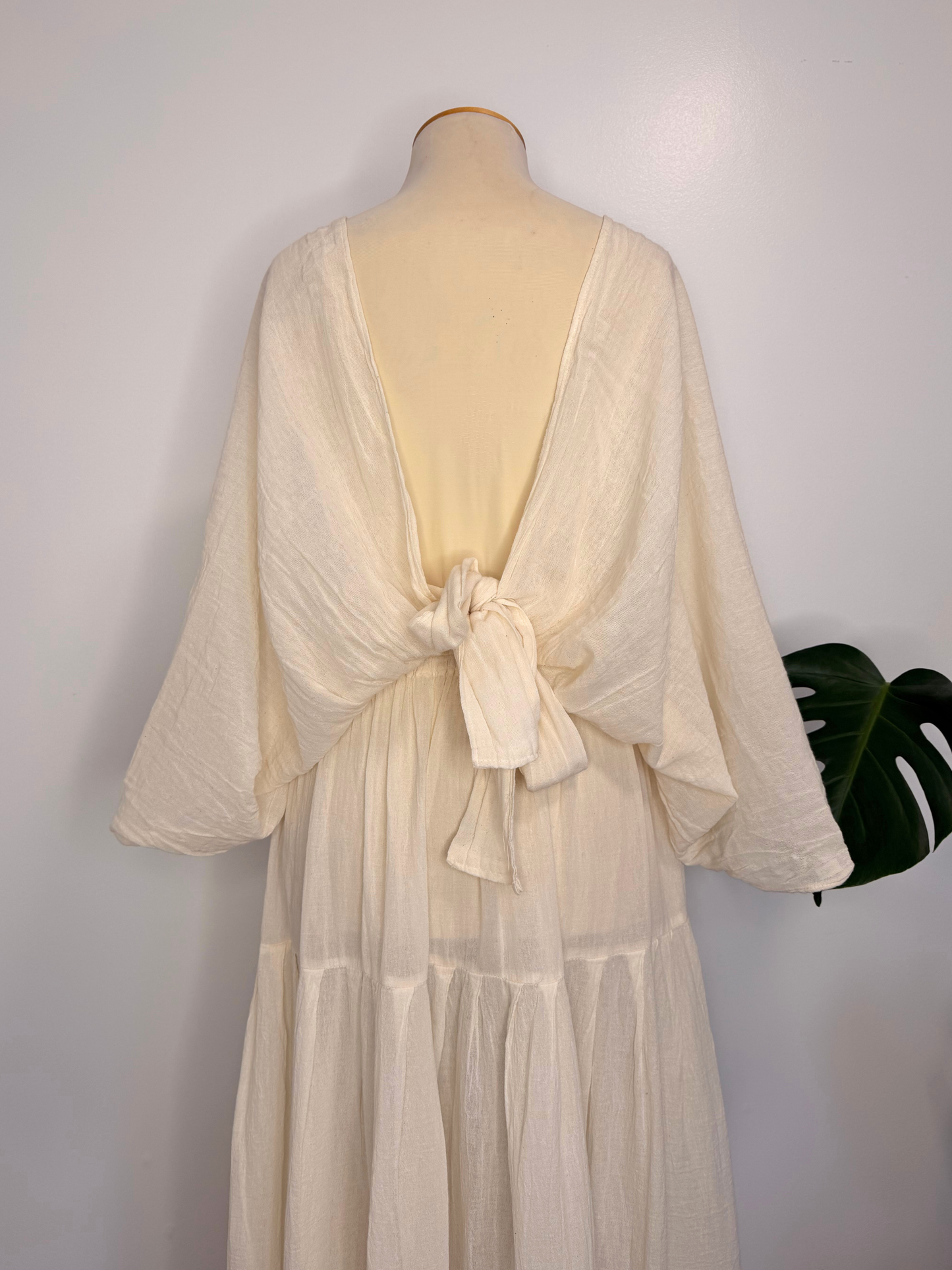 The Nicte Balloon Top - Cream