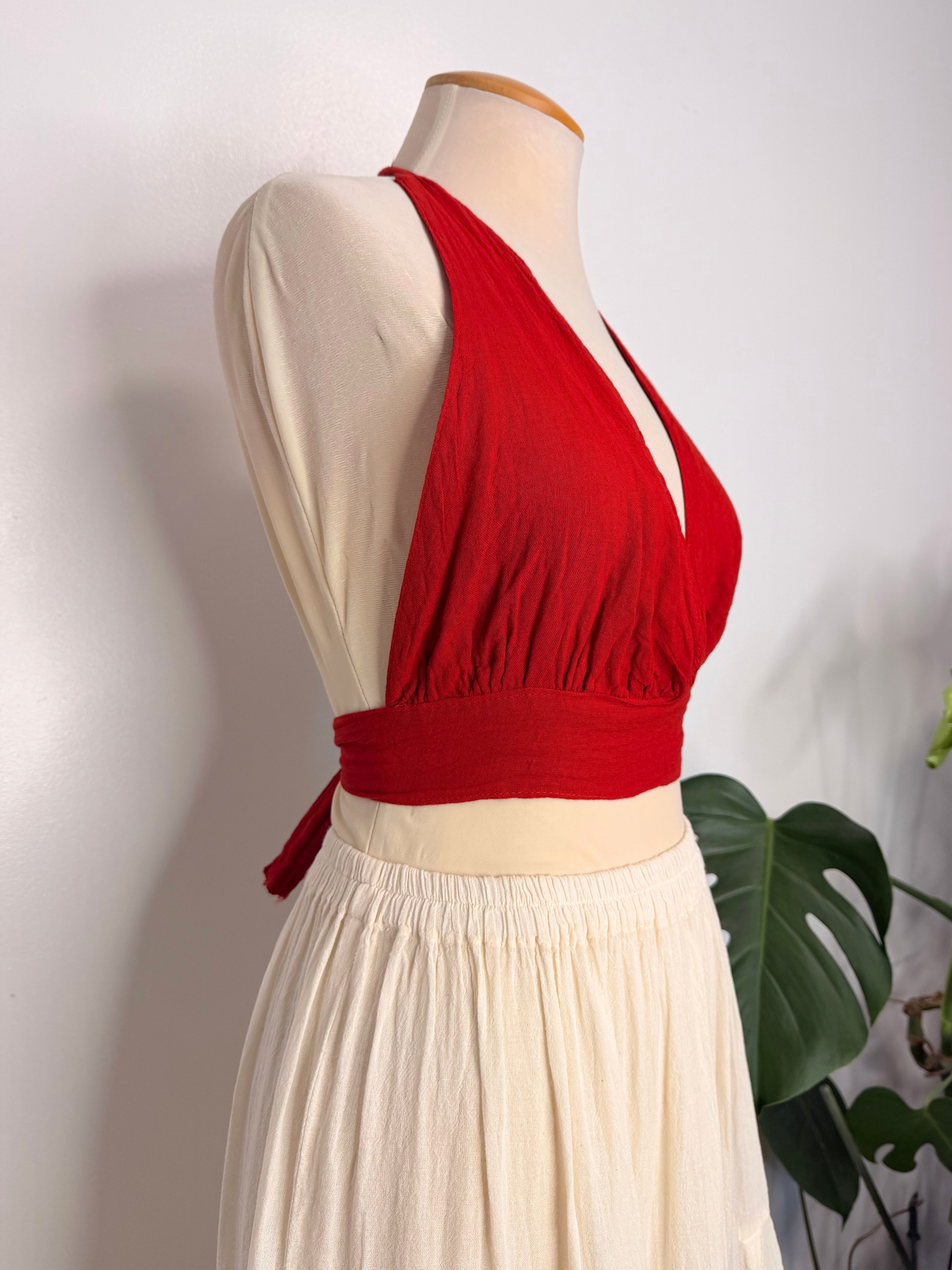 The Nakia Halter Top - Red