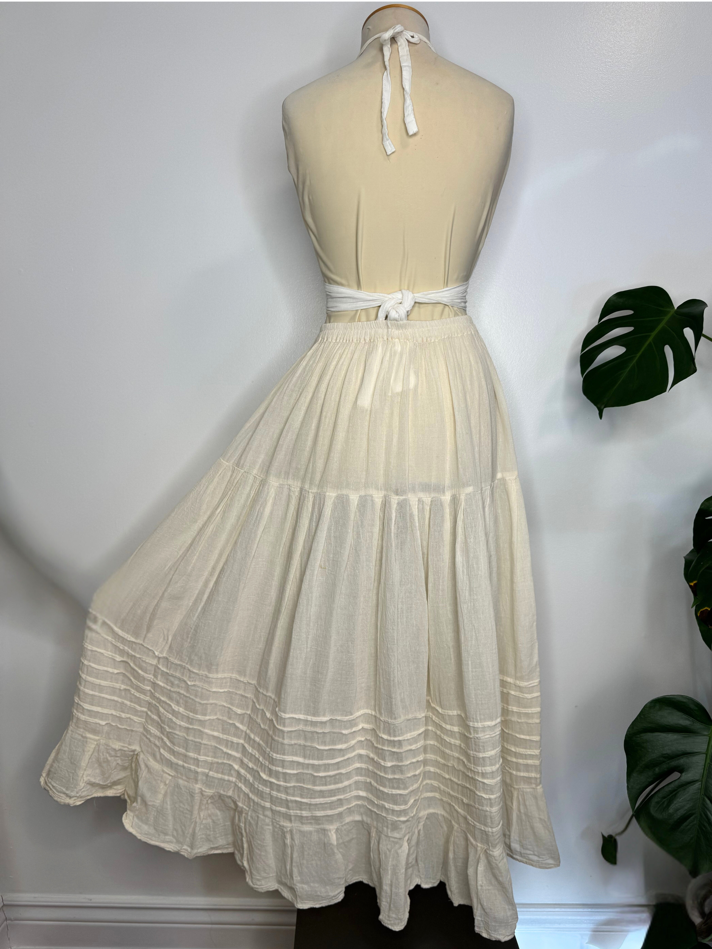 The Akna Maxi Skirt - Cream