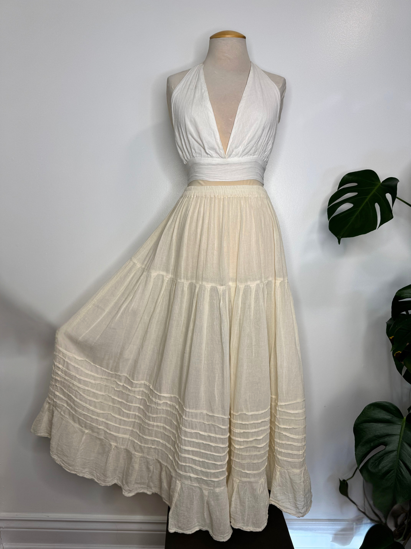The Akna Maxi Skirt - Cream