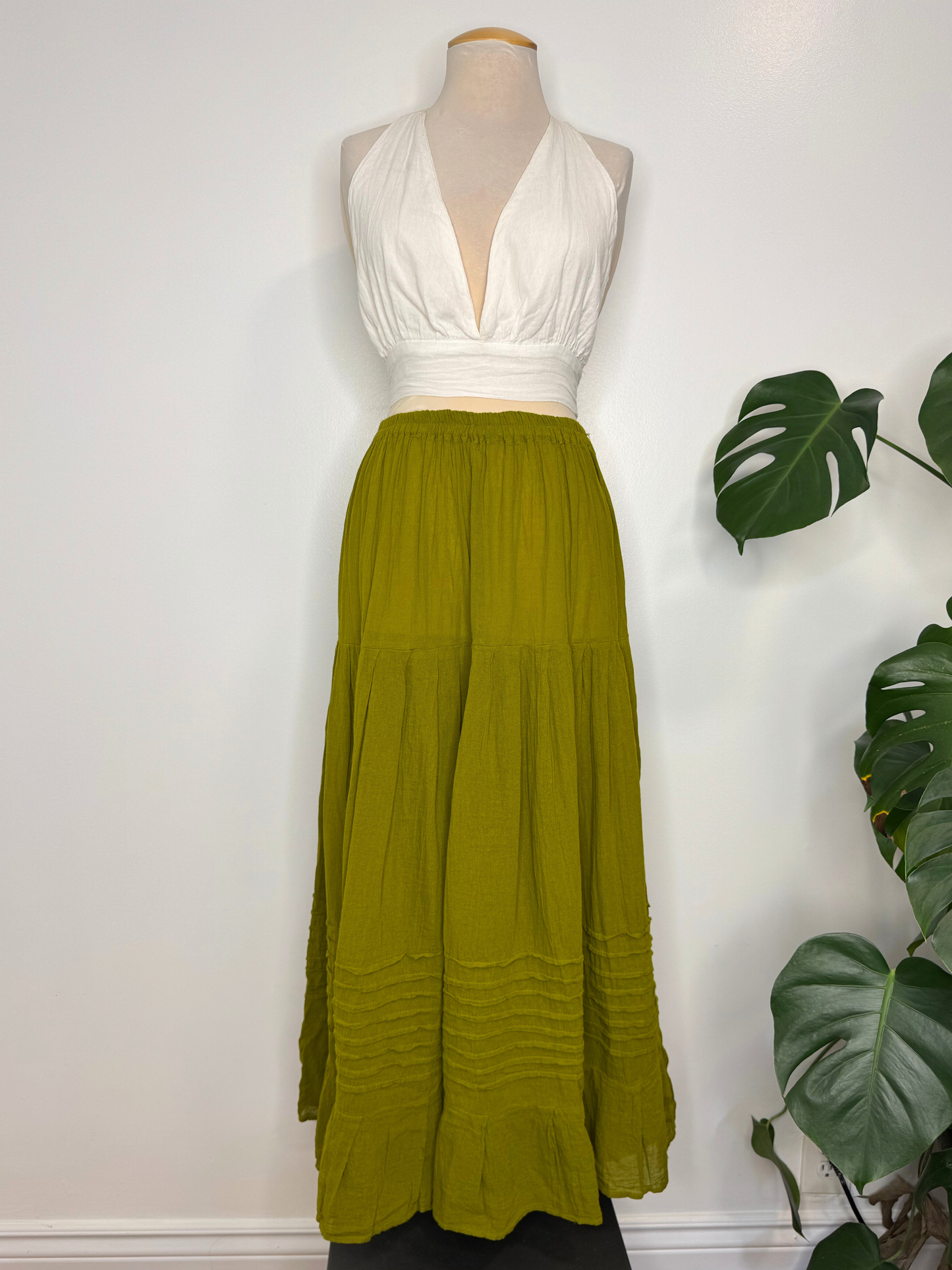 The Akna Maxi Skirt - Green