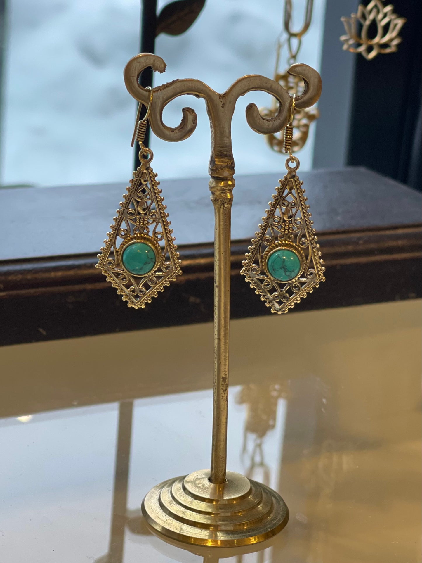 Jalsa Stone Earring