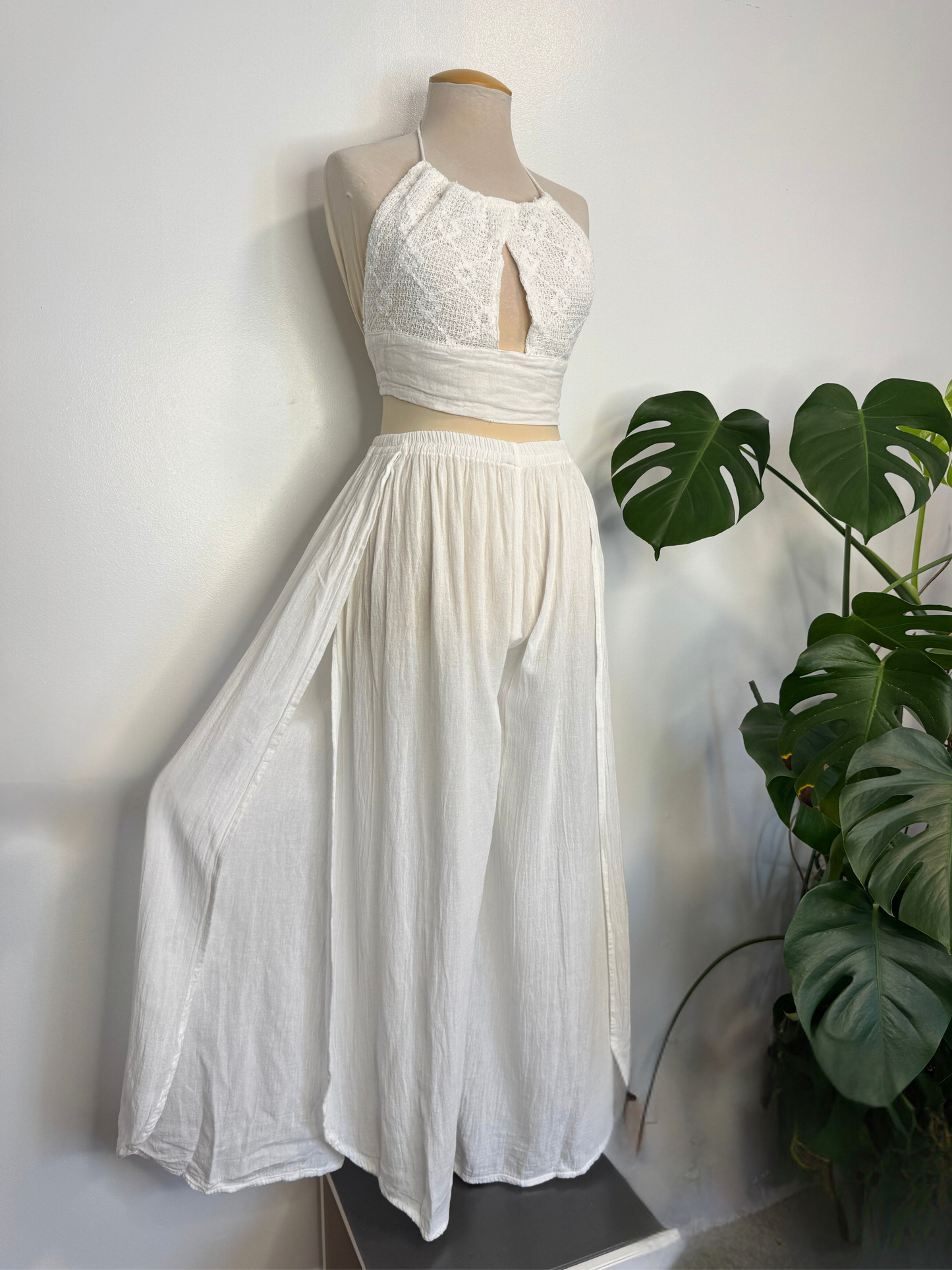 The Sacil  Flowy Pant Set - White