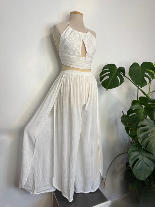 The Sacil  Flowy Pant Set - White