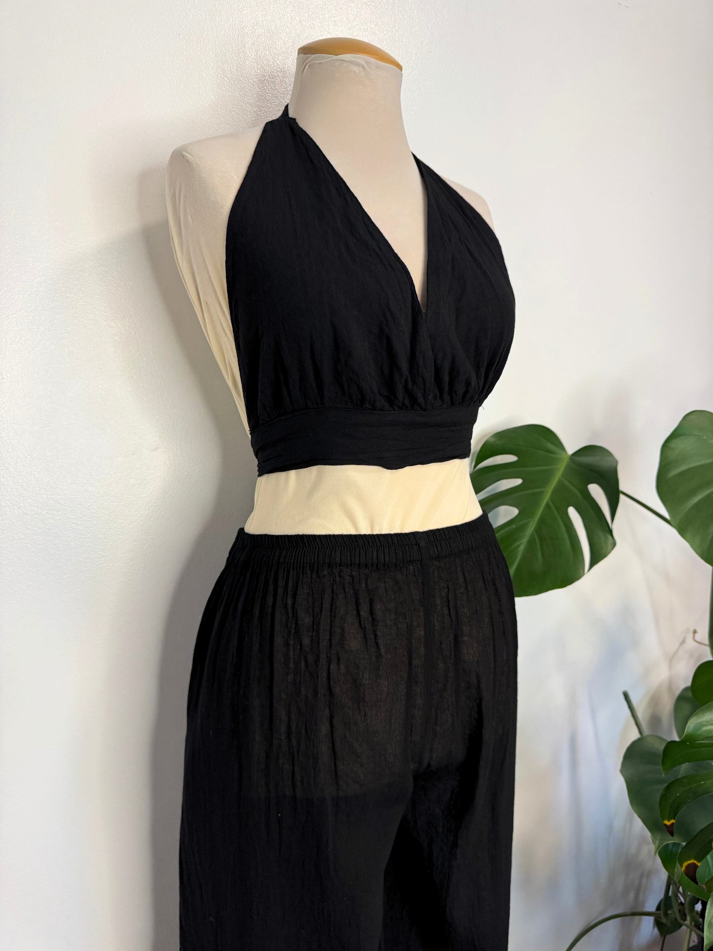 The Dacey Set - Black