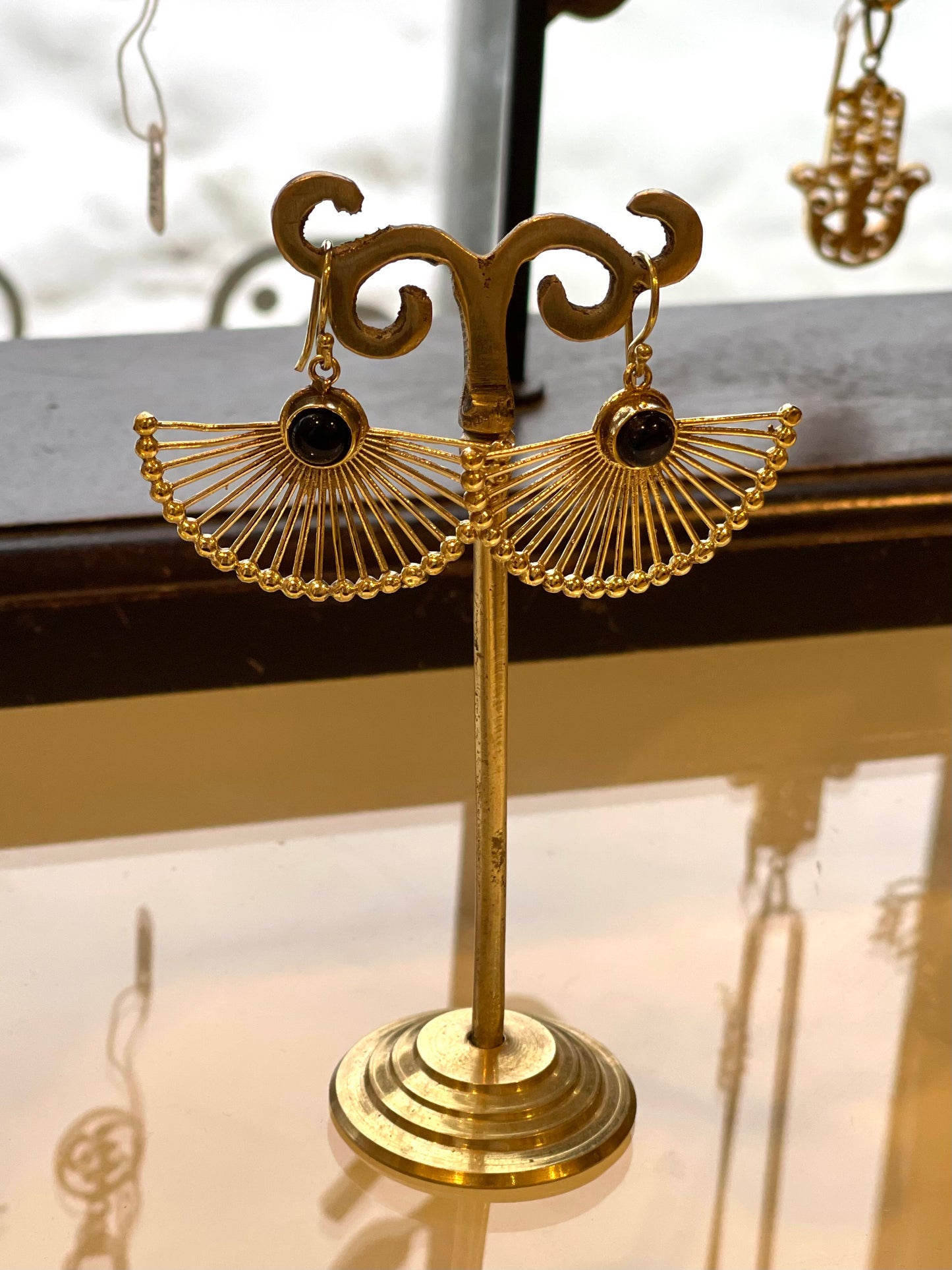 Priya Stone Earrings