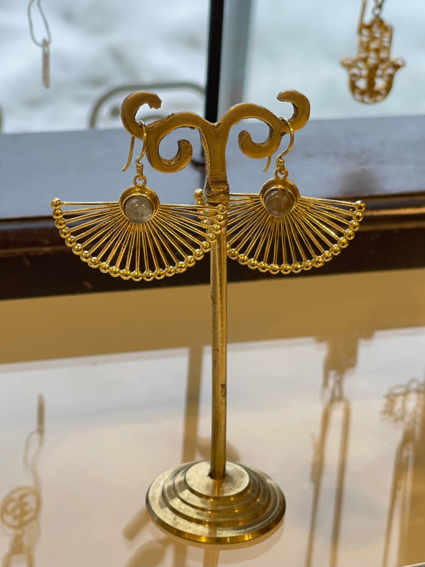 Priya Stone Earrings